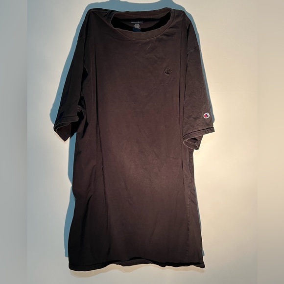 Basic Champion Tee - Picture 4 of 4